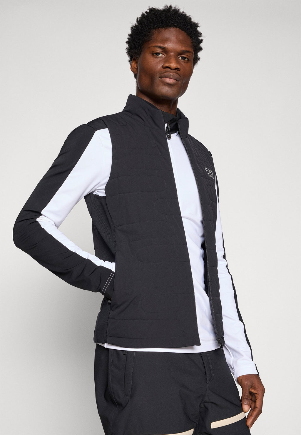 VEST Media 5