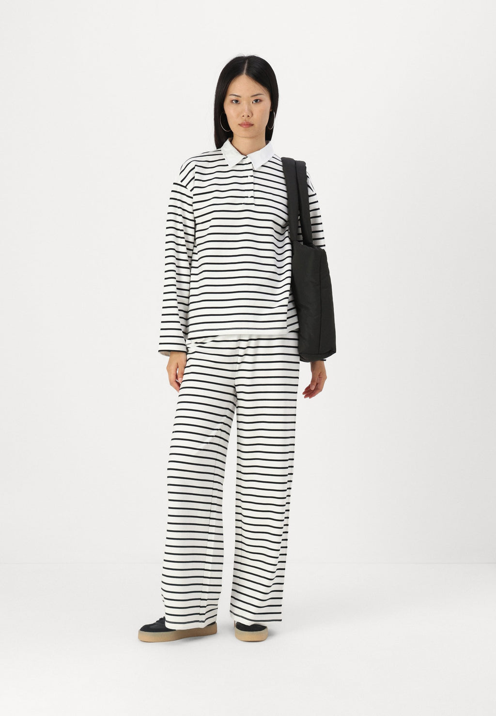 Object OBJLINEA PANT