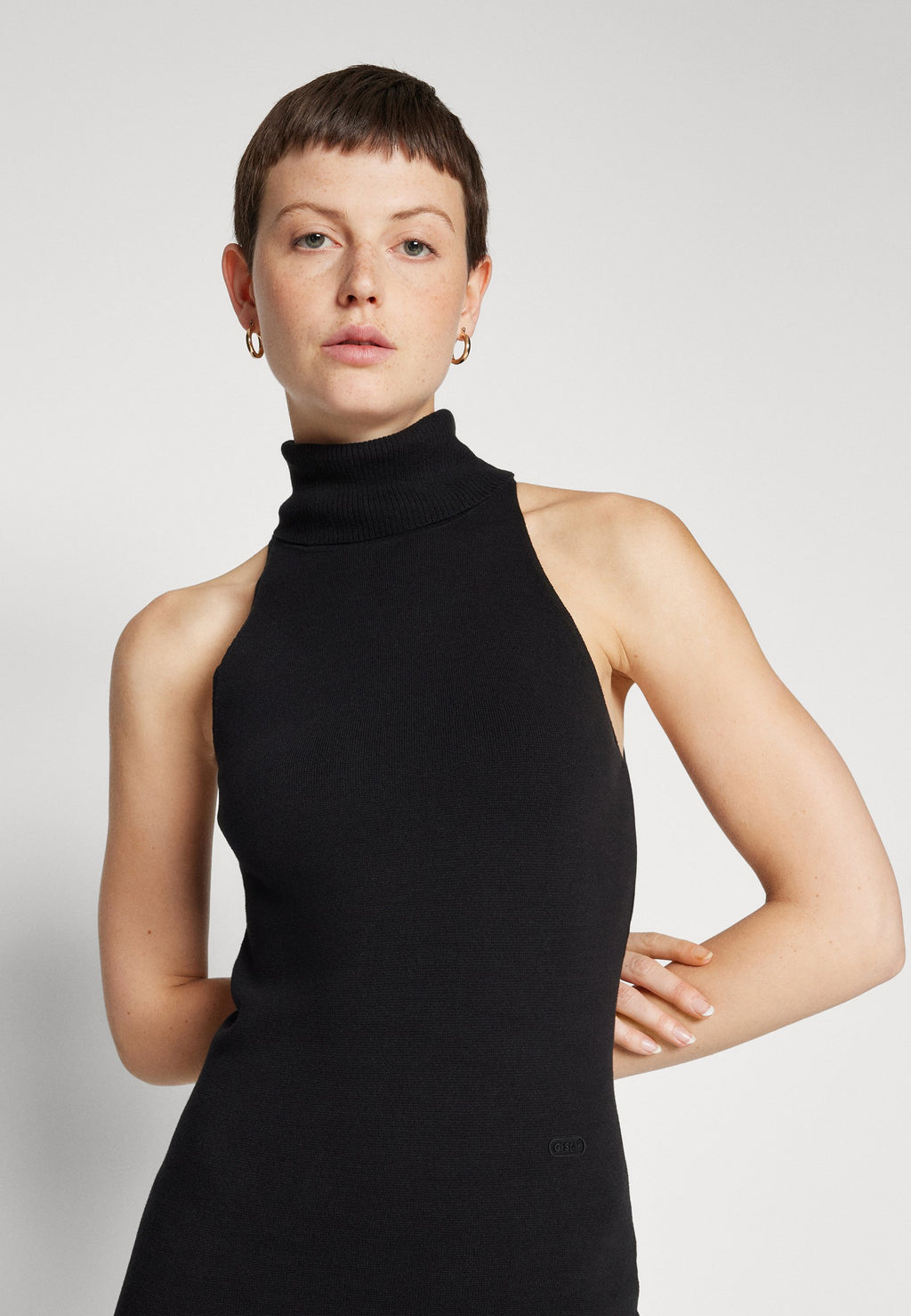 RAW SLIM DRESS Media 5