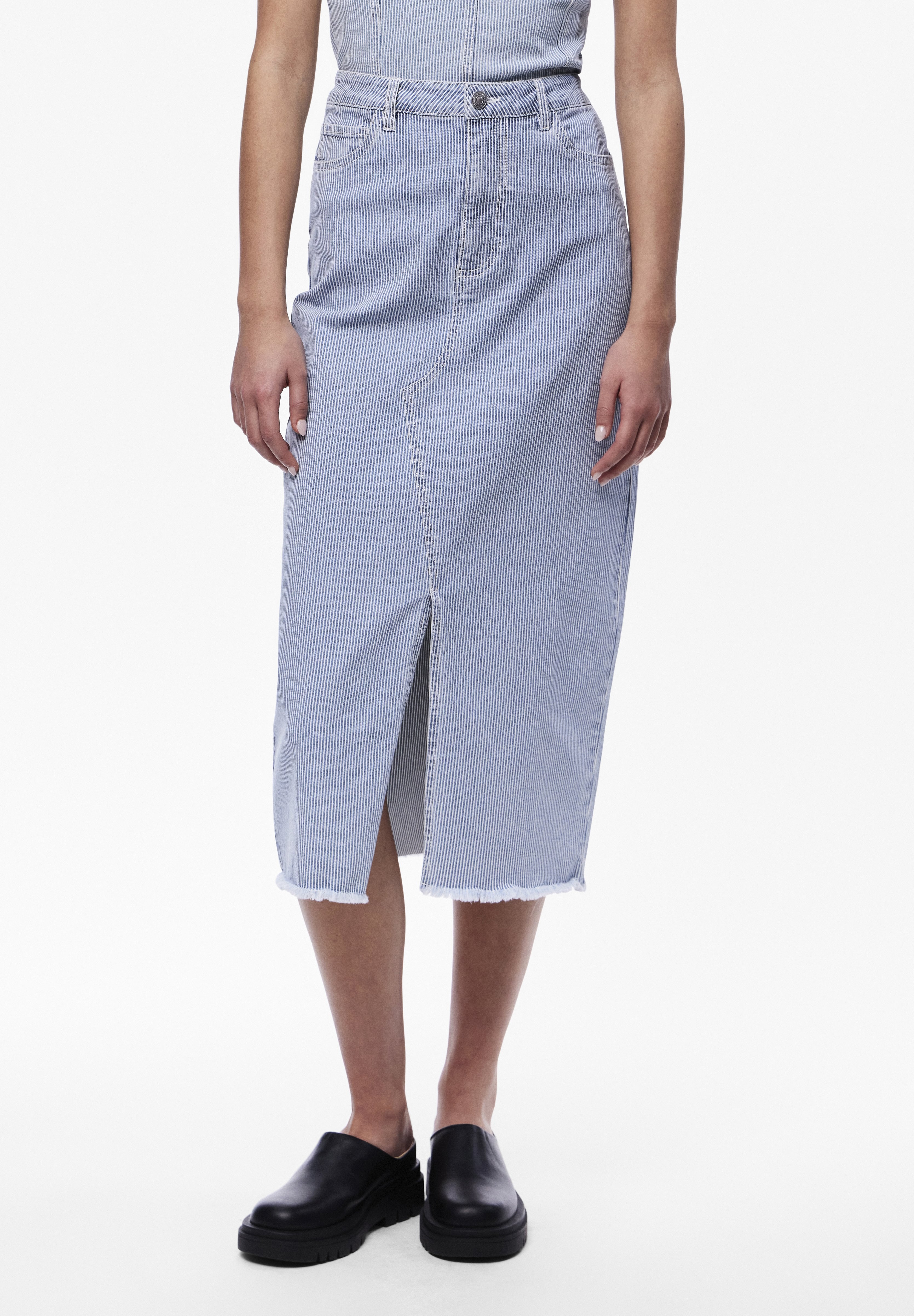 Pieces PCBILLO MIDI SKIRT