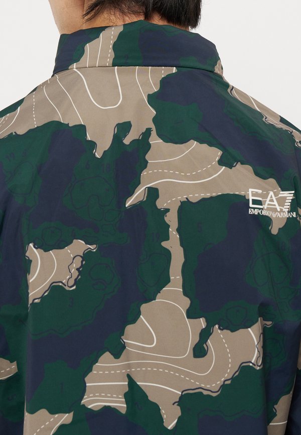 EA7 Emporio Armani