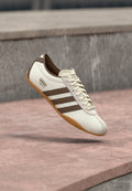 adidas Originals TOKYO W - Trainers - off white/earth strata/gold-coloured metallic