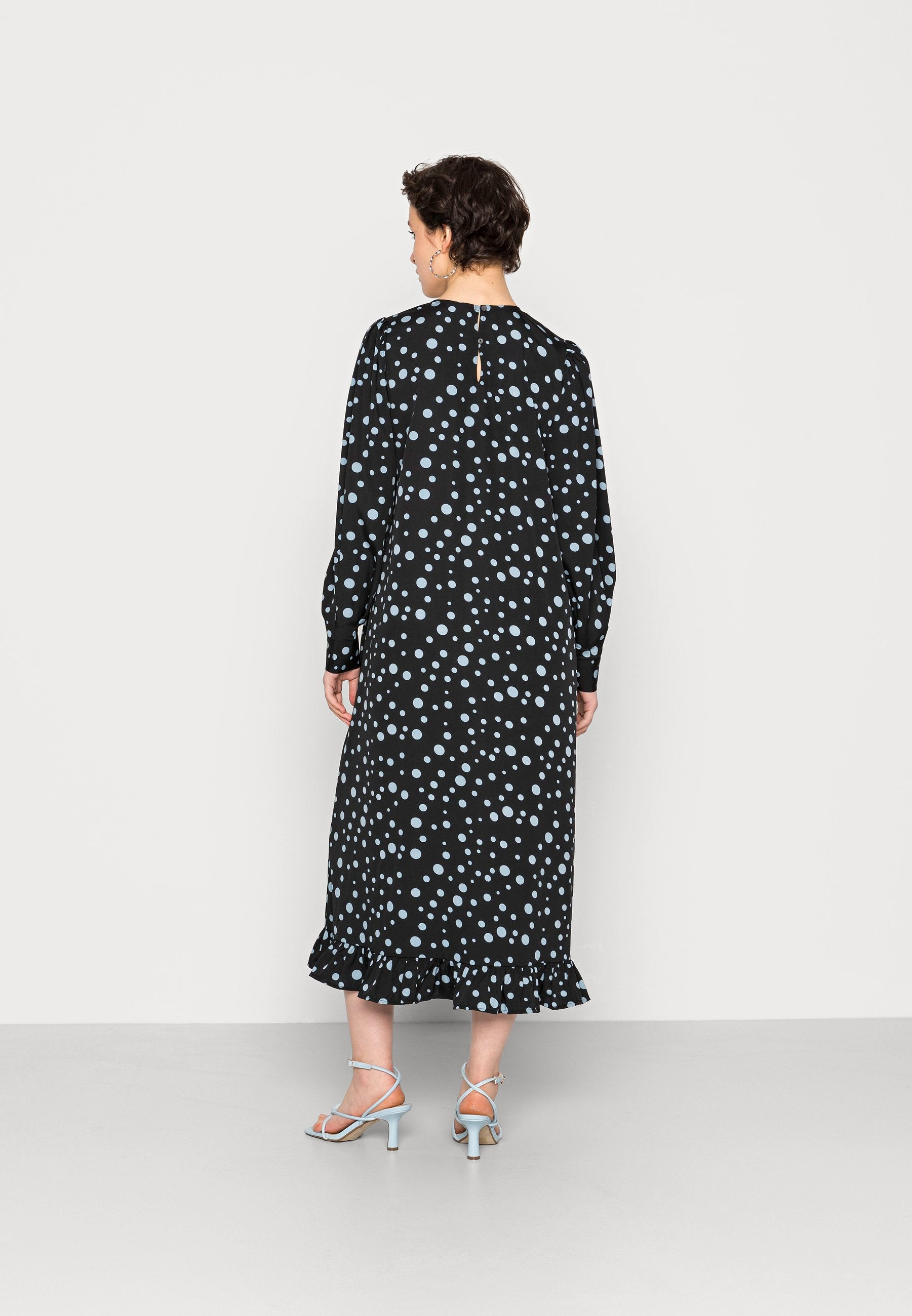 Pieces PCDALLA MIDI DRESS