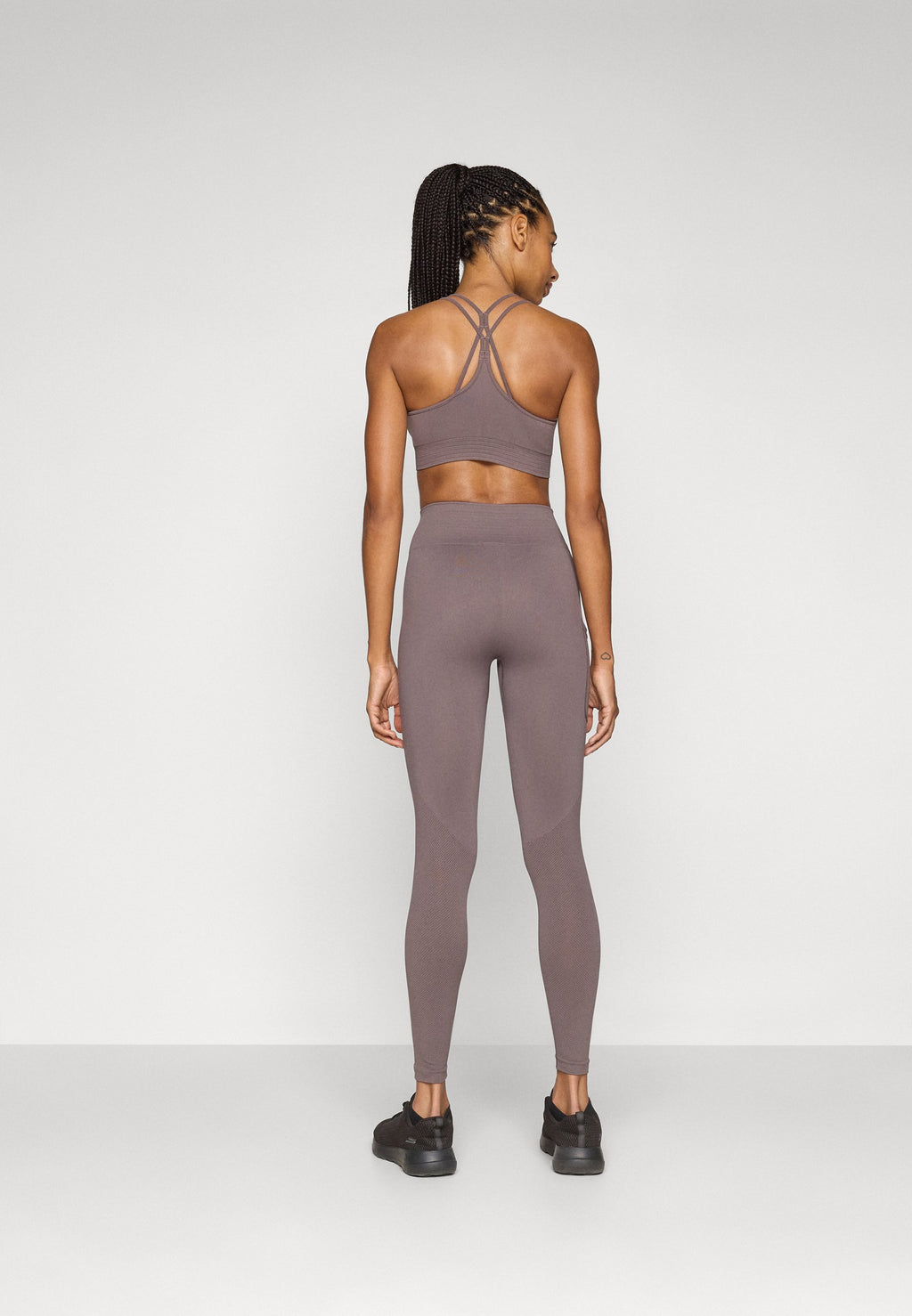 ICANIWILL DEFINE SEAMLESS POCKET