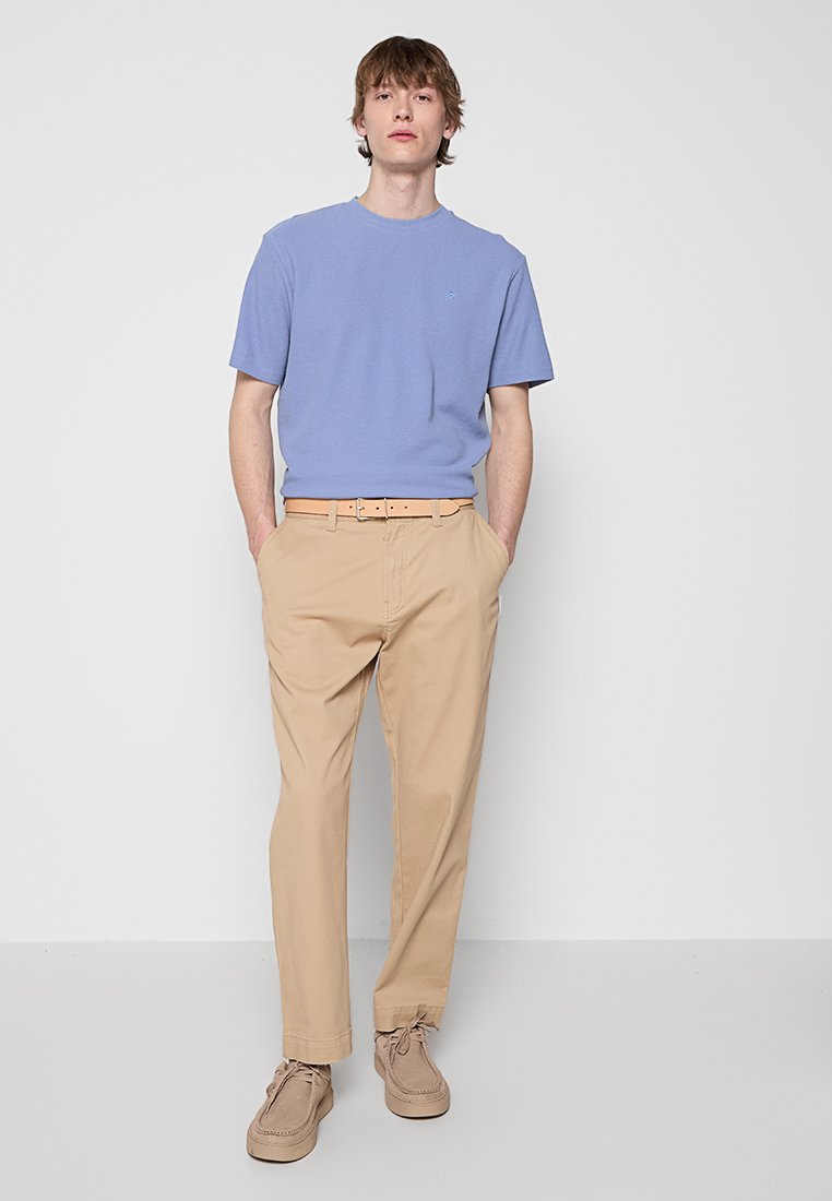 Hackett London