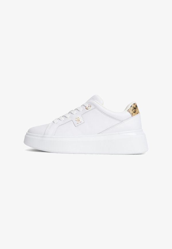 Tommy Hilfiger TH CHIC PLATFORM SNAKE - Trainers - white