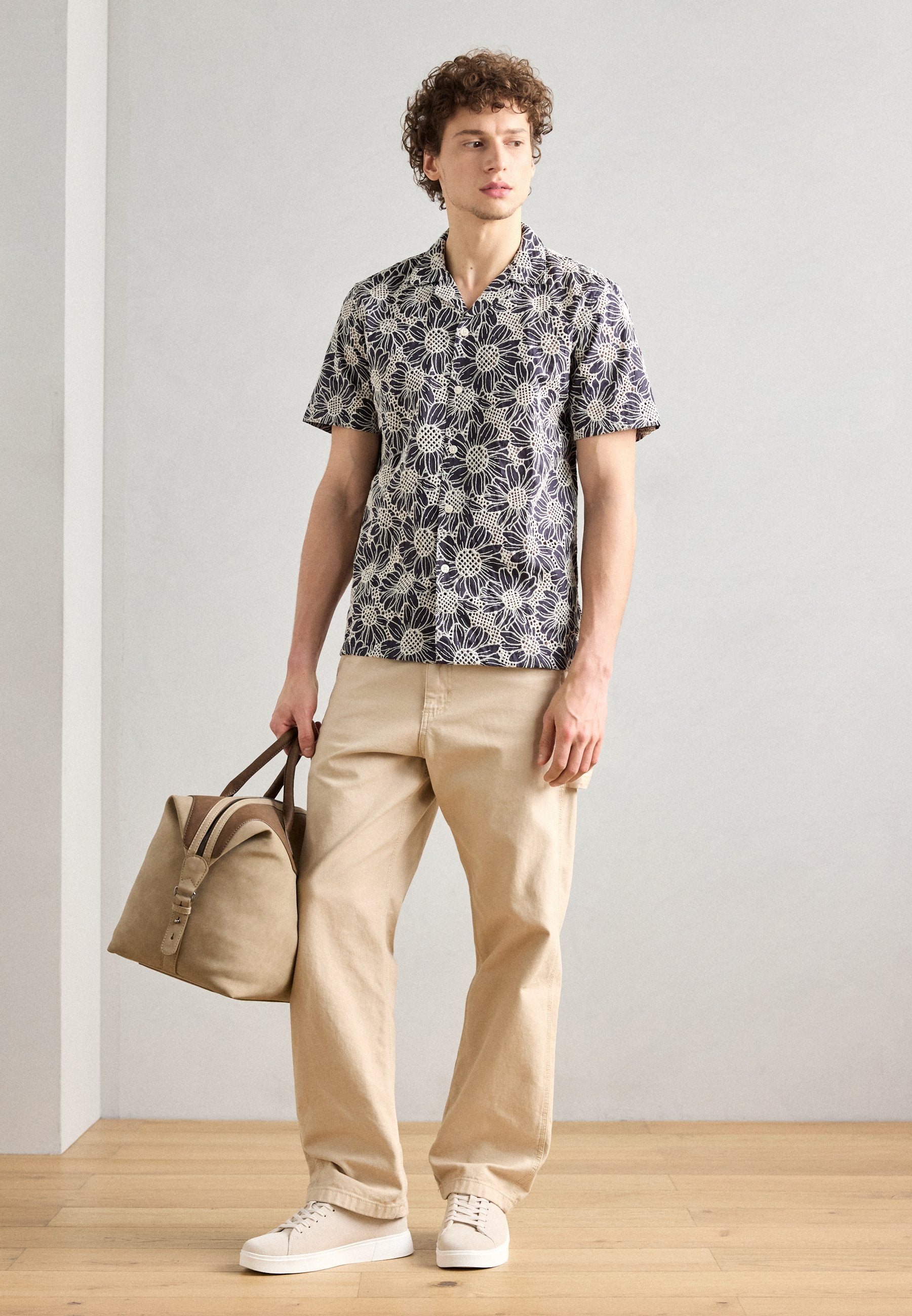 SUNFLOWER SHIRT Media 2