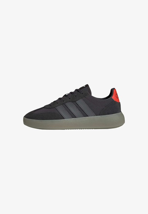 adidas Performance ADIDAS PERFORMANCE AUDI FORMULA ONE TEAM BARREDA DECODE SHOES UNISEX - Walking trainers - utility black utility black hi-res red