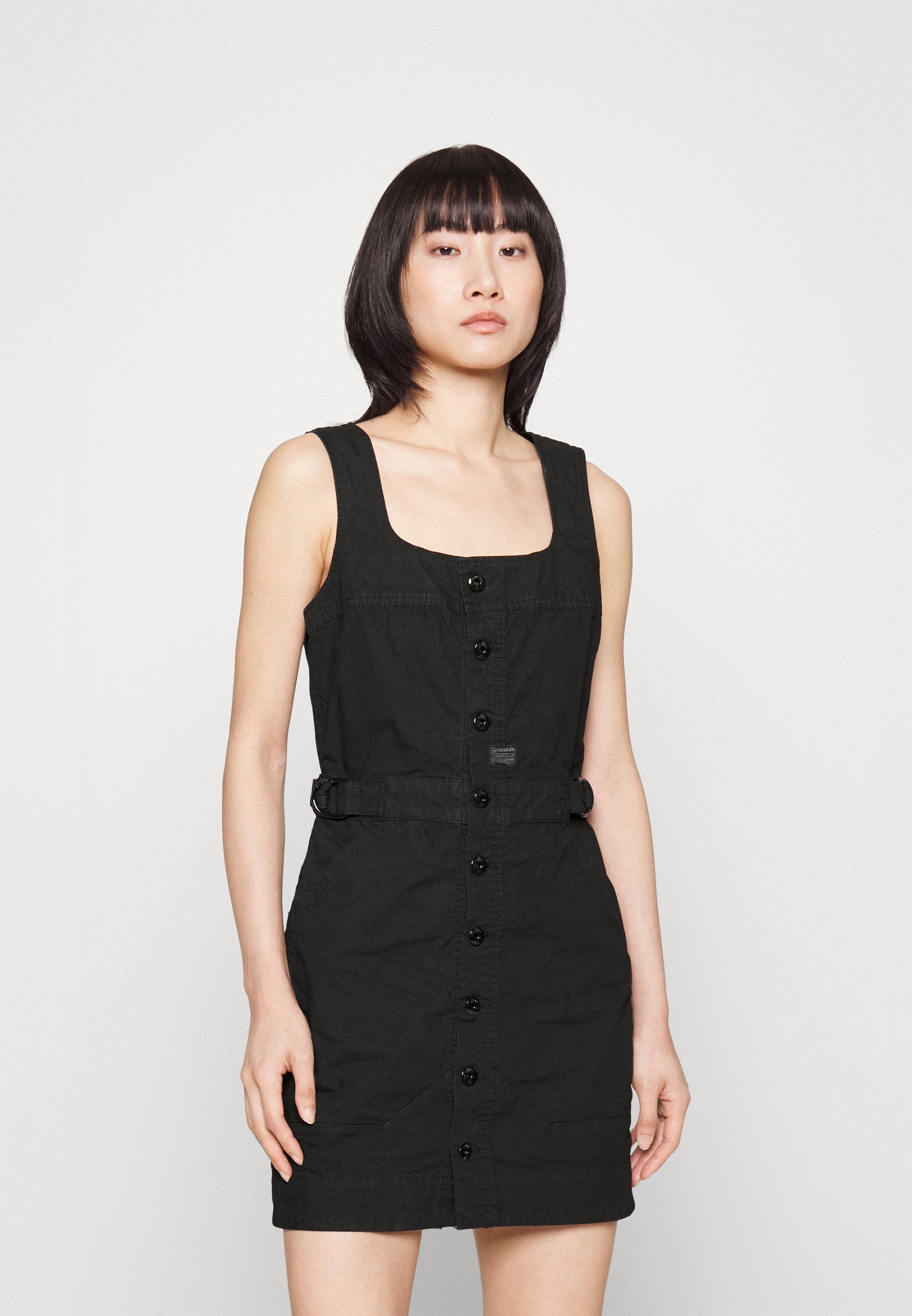 SLEEVELESS DRESS Media 3