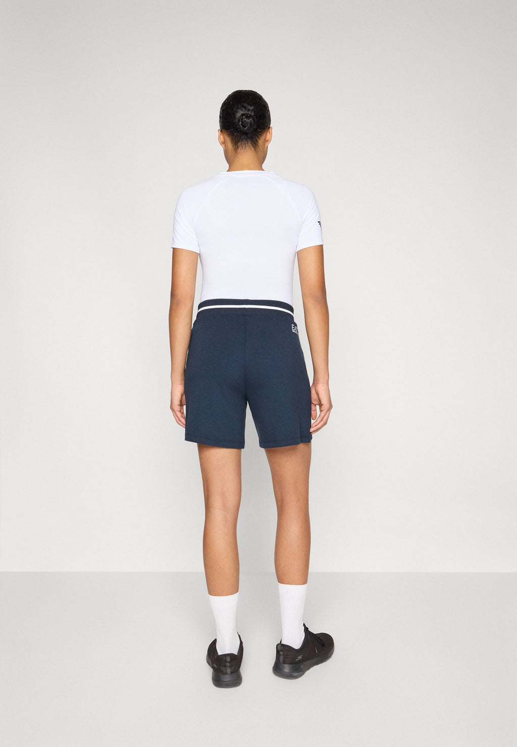 SHORTS Media 4