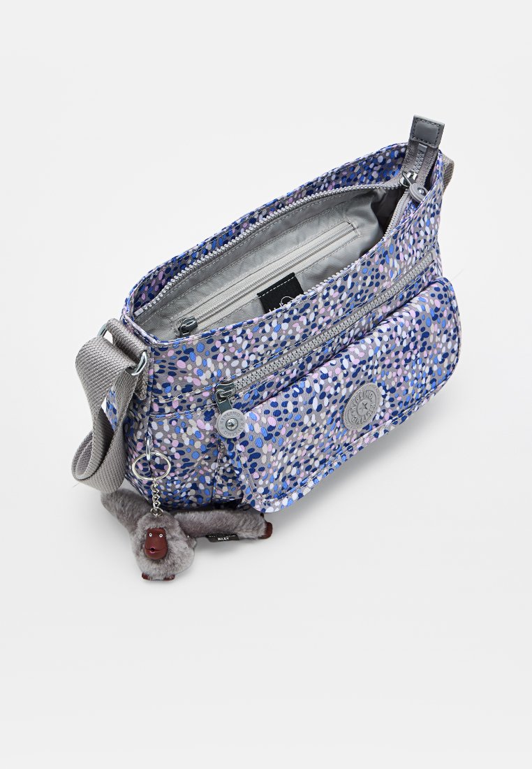 Kipling SYRO