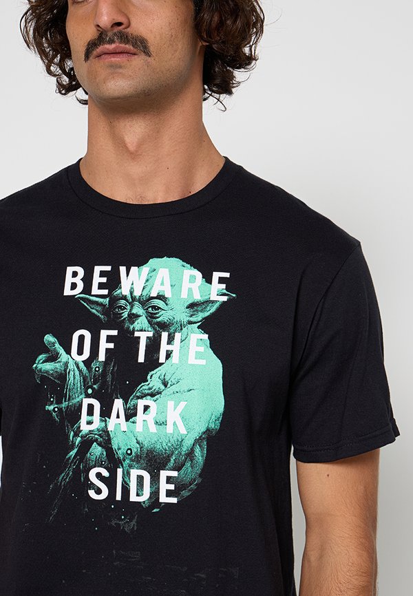 Star Wars YODA DARK SIDE