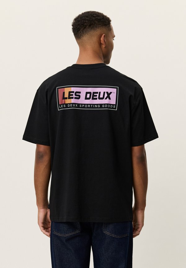 Les Deux CHASE