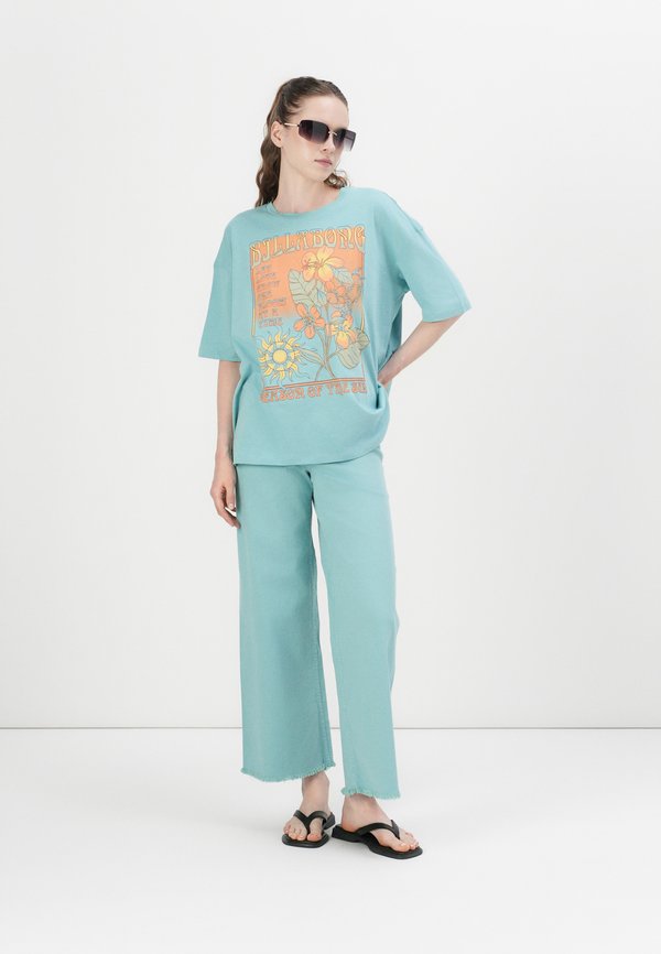Billabong DAYLIGHT BLOOMS TEE