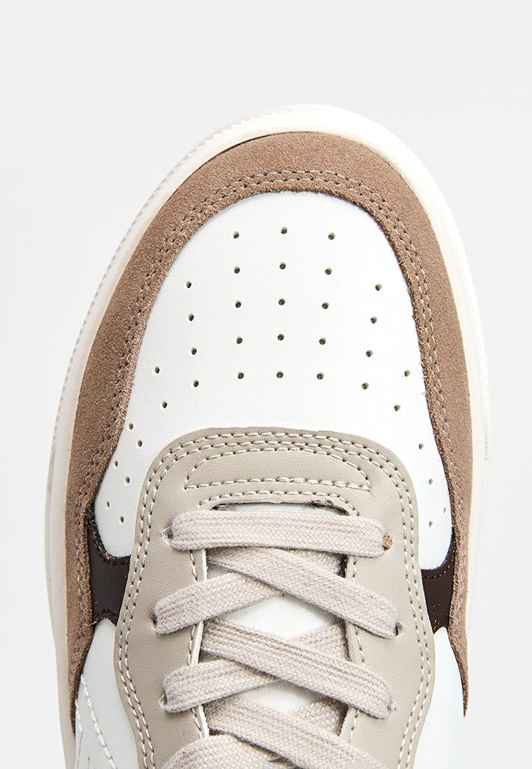 Armani Exchange Sneaker high Media 4