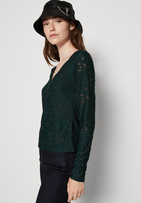 Vero Moda VMRIVA V NECK