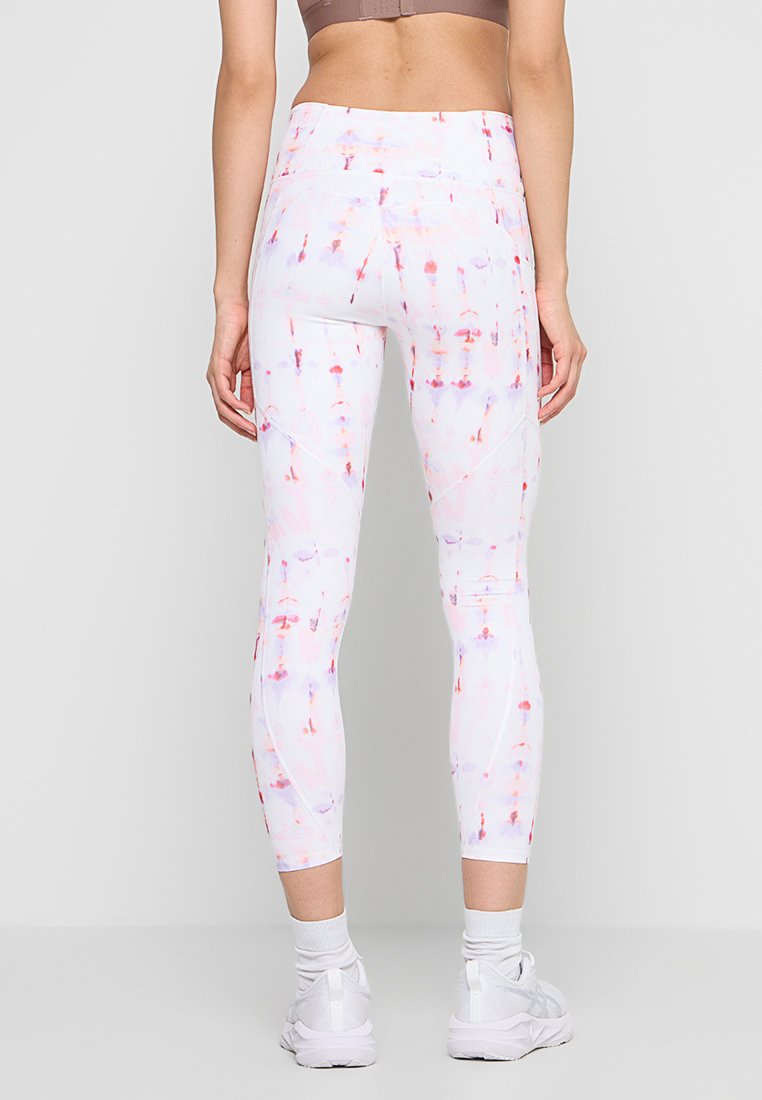 Fabletics