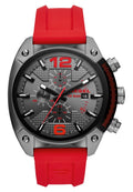 Diesel-Uhr mit grauem Zifferblatt, roten Akzenten und strukturiertem Muster. Verfügt über ein rundes Edelstahlgehäuse und ein rotes Gummiband. Mit Chronographenfunktion.