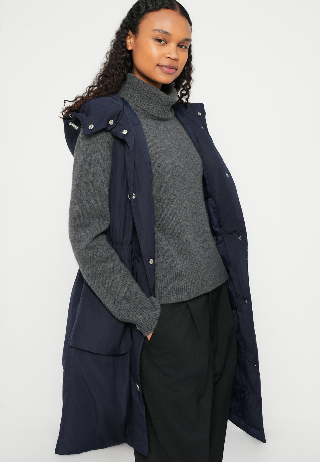 Armani Exchange Weste Media 4
