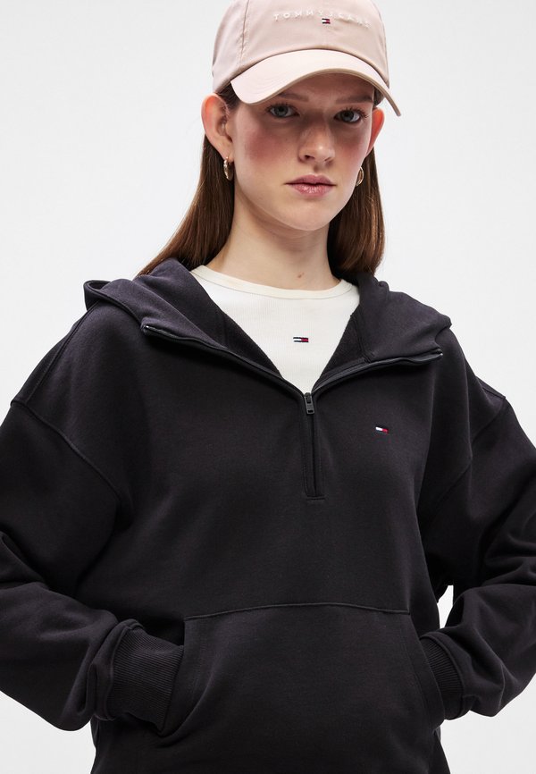 Tommy Jeans