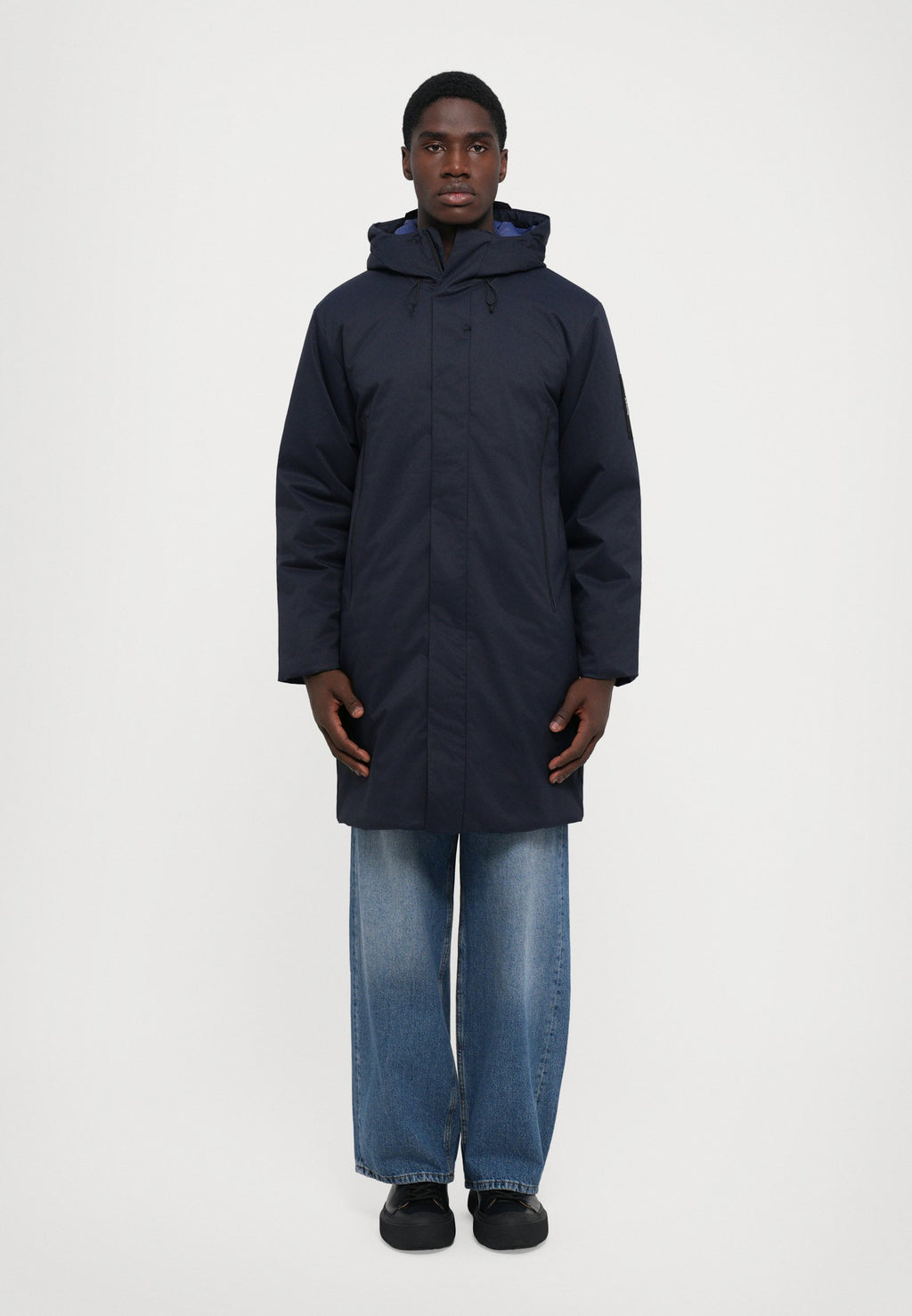 MOUNTAIN TECH JACKET Media 3