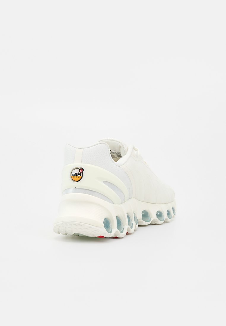 Nike Sportswear AIR MAX DN8