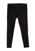 LHANA SKINNY Media 1