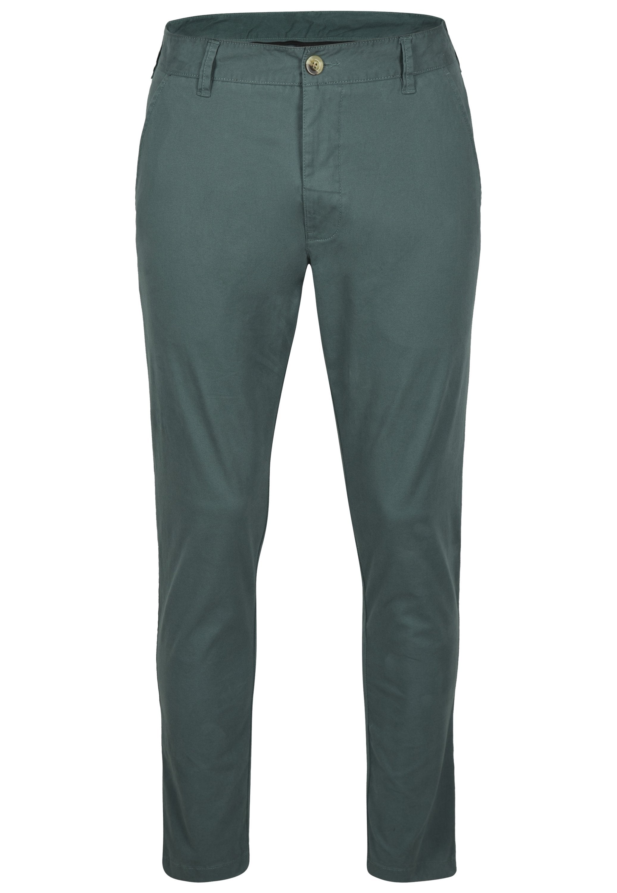 Grüne Baumwoll-Chinos mit schmaler Passform, ausgestattet mit einem vorderen Knopfverschluss und Taschen. Der Stoff hat eine glatte Textur und ein minimalistisches Design.