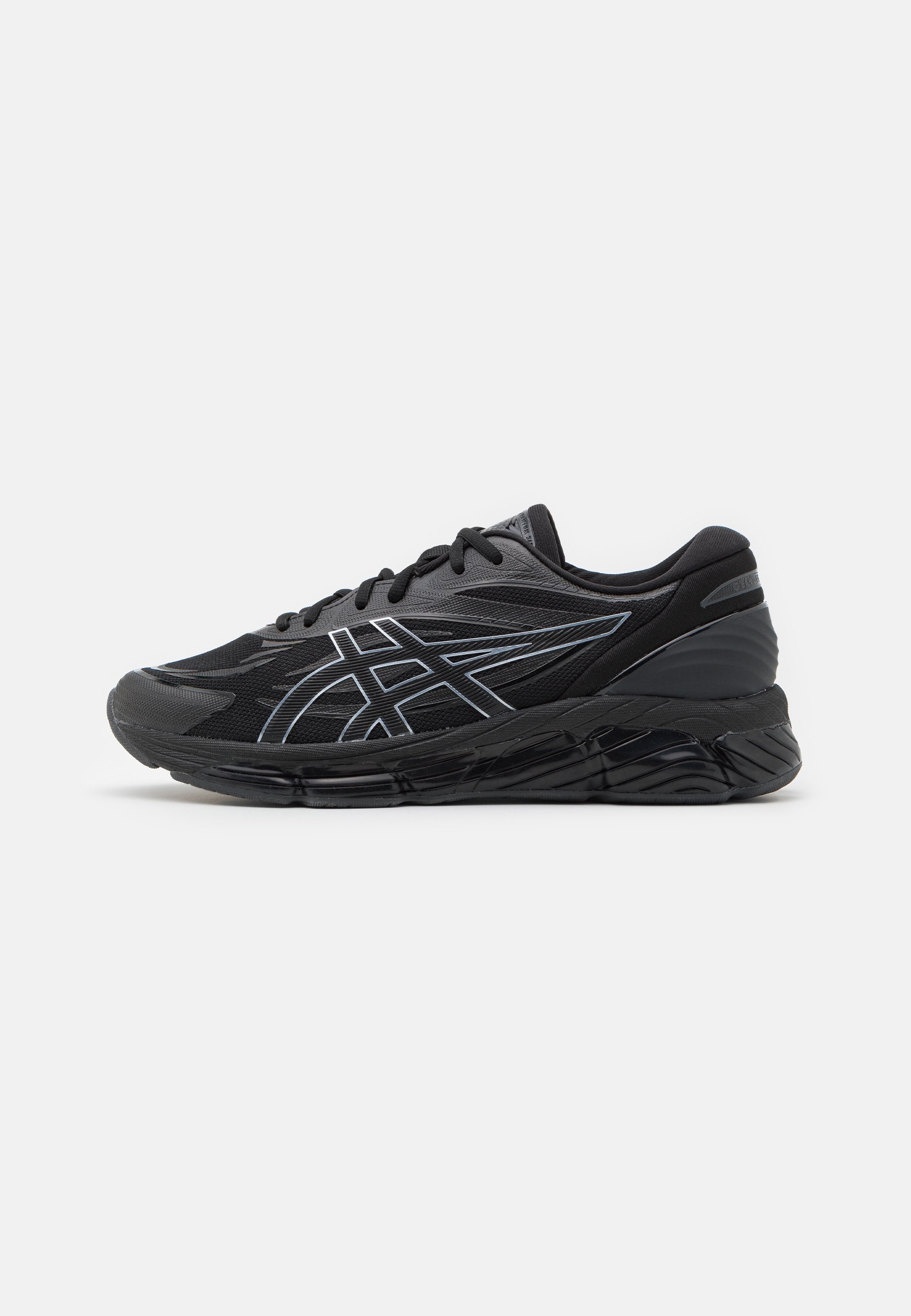 GEL QUANTUM 360 VIII UNISEX Media 1