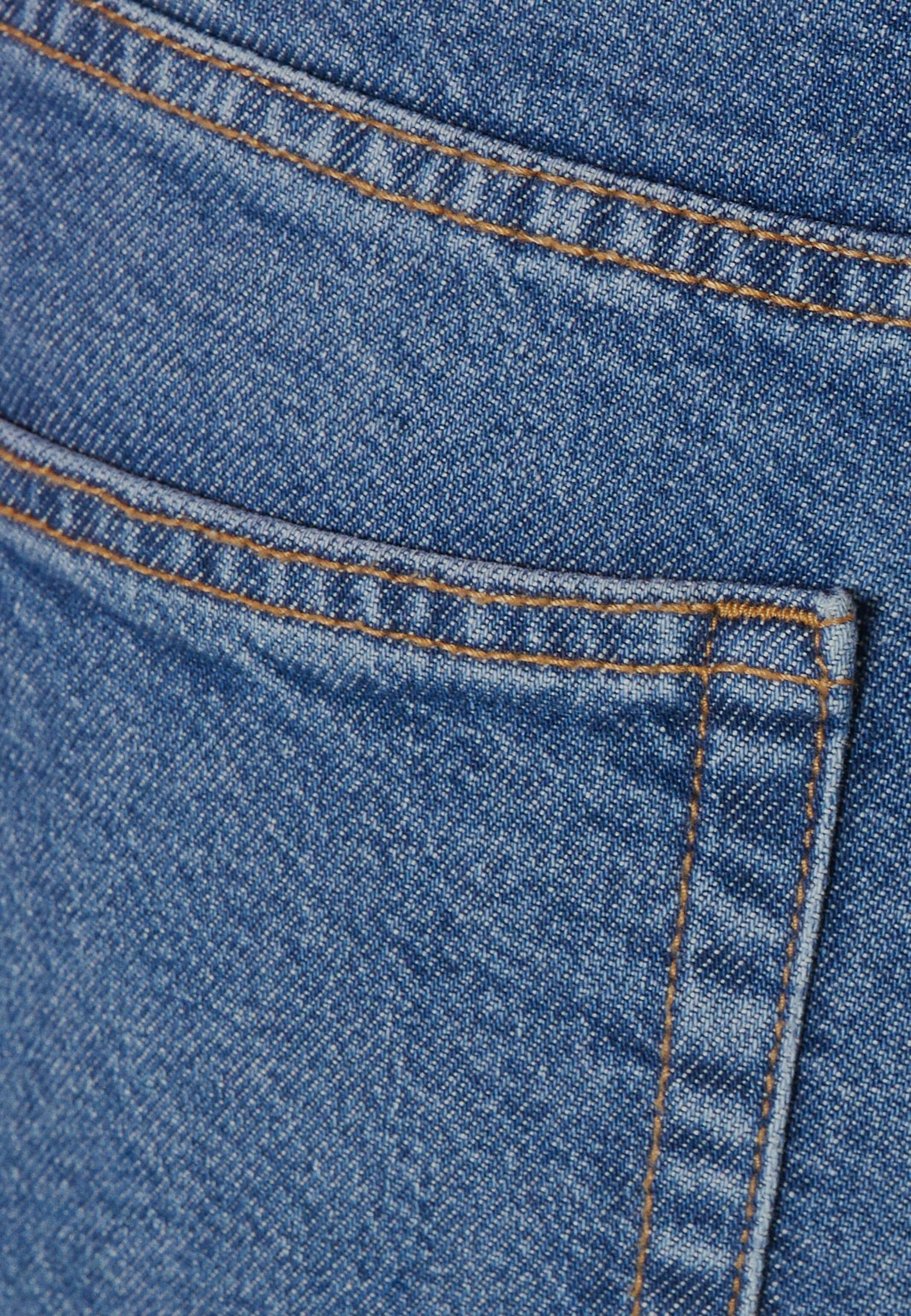 Bershka COMFORT FIT- MOM