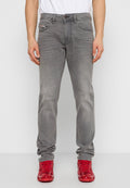 Graue Denim-Jeans mit geradem Schnitt, ausgestattet mit fünf Taschen und dezentem Verblassen. Abgeschlossen mit einem Metallknopf und einem Reißverschluss.