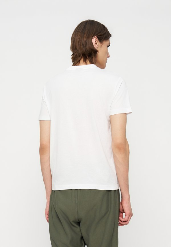 EA7 Emporio Armani