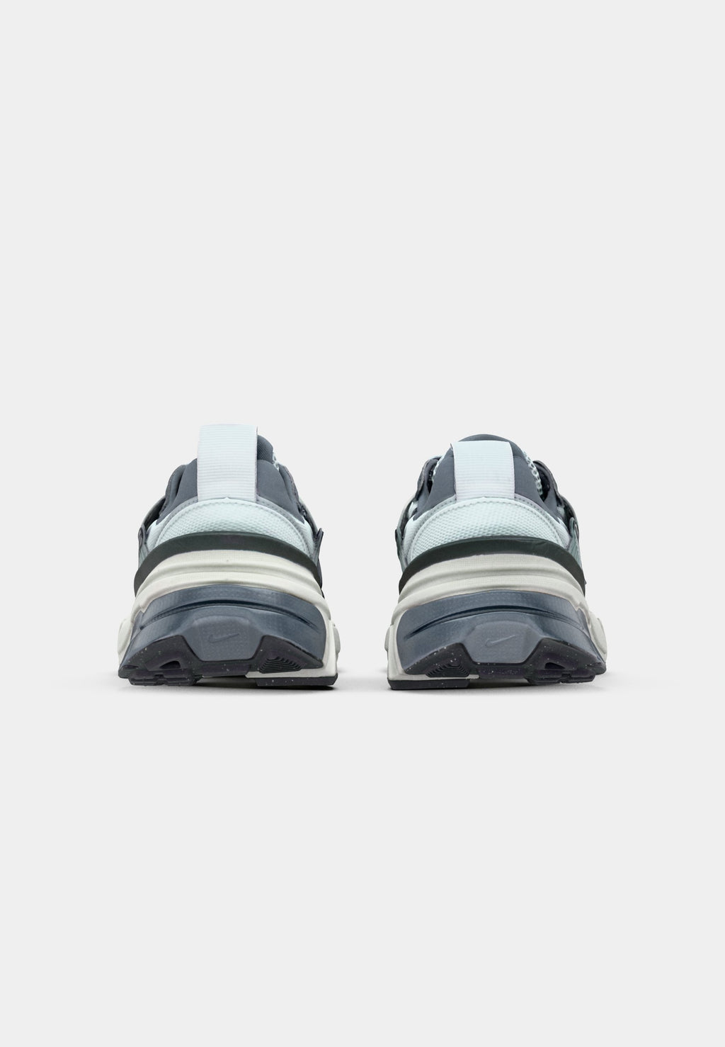 Nike Sportswear V2K RUN