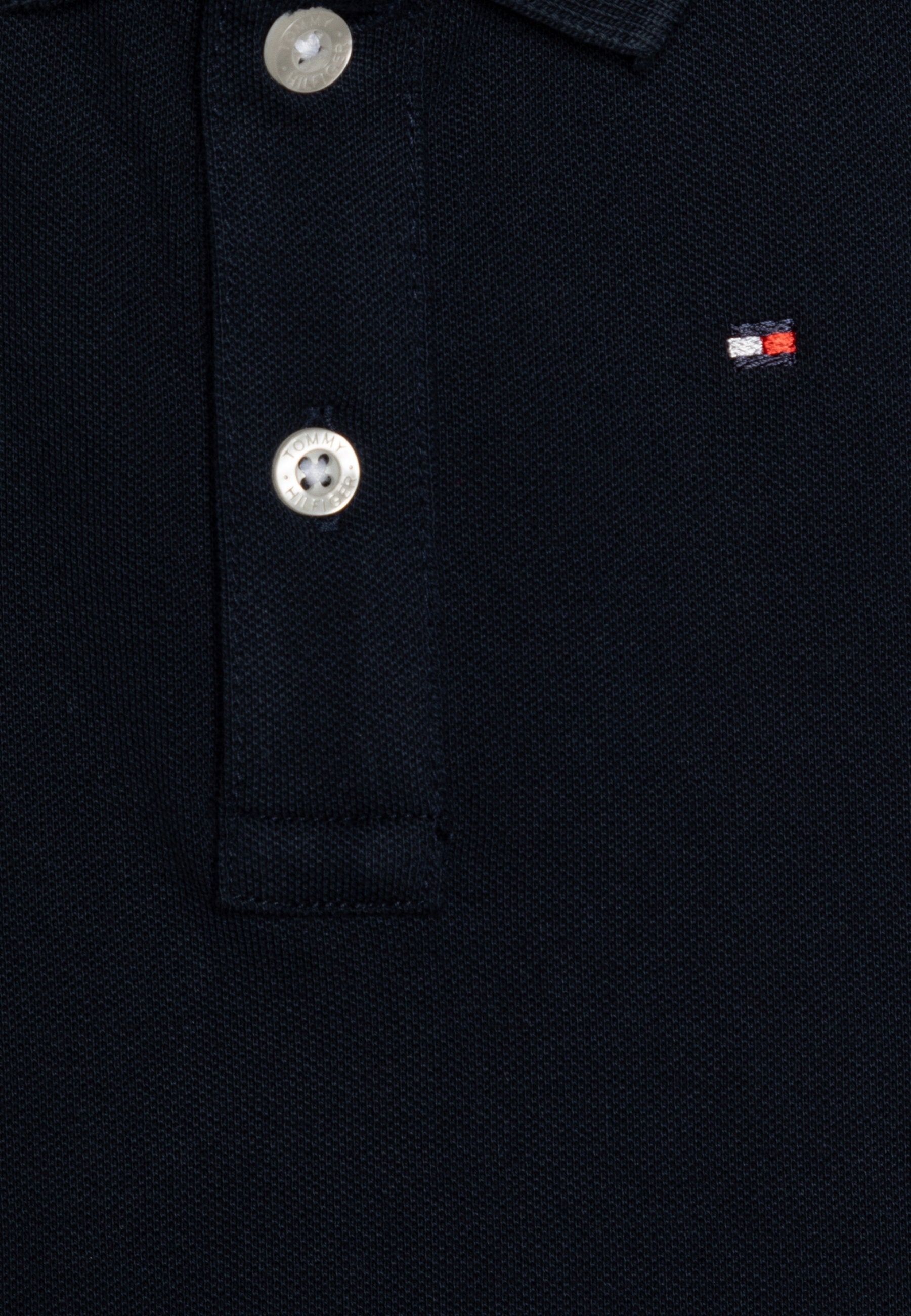 ESSENTIAL FLAG UNISEX Media 3