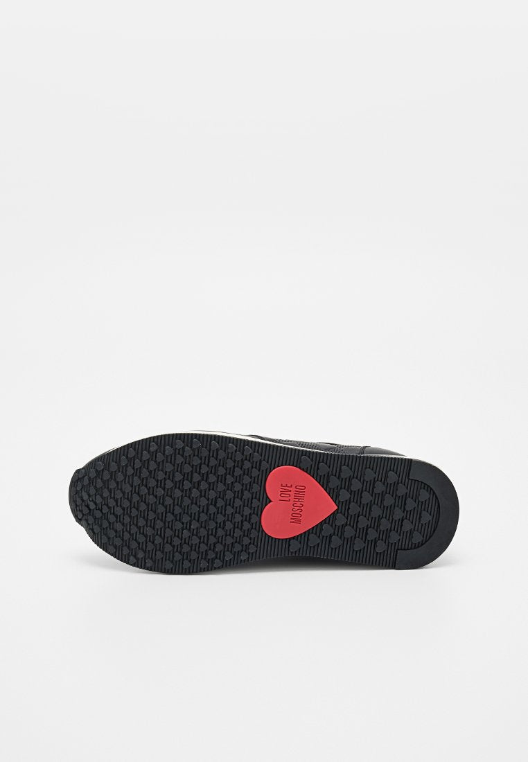 Love Moschino