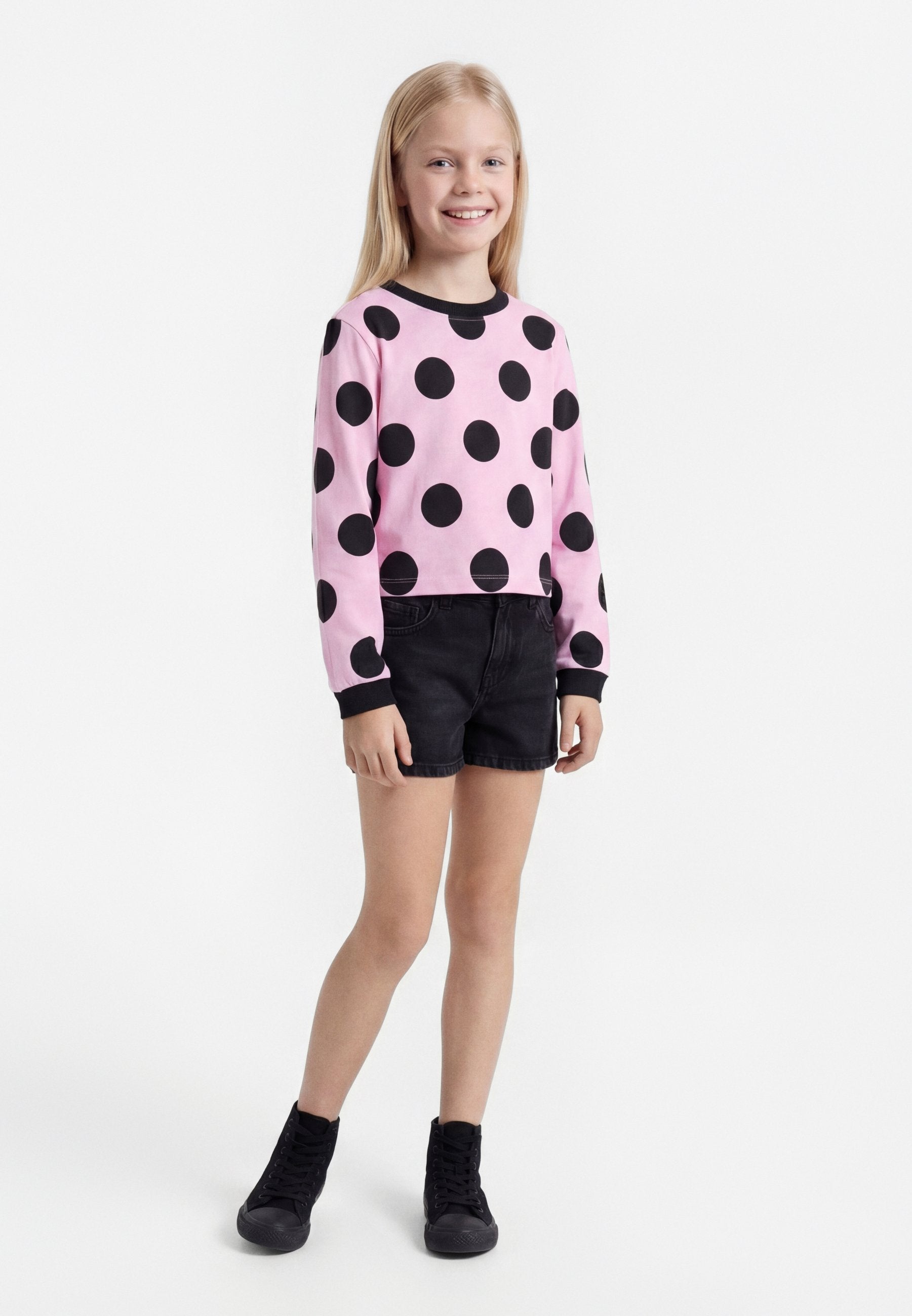 MOSCHINO
