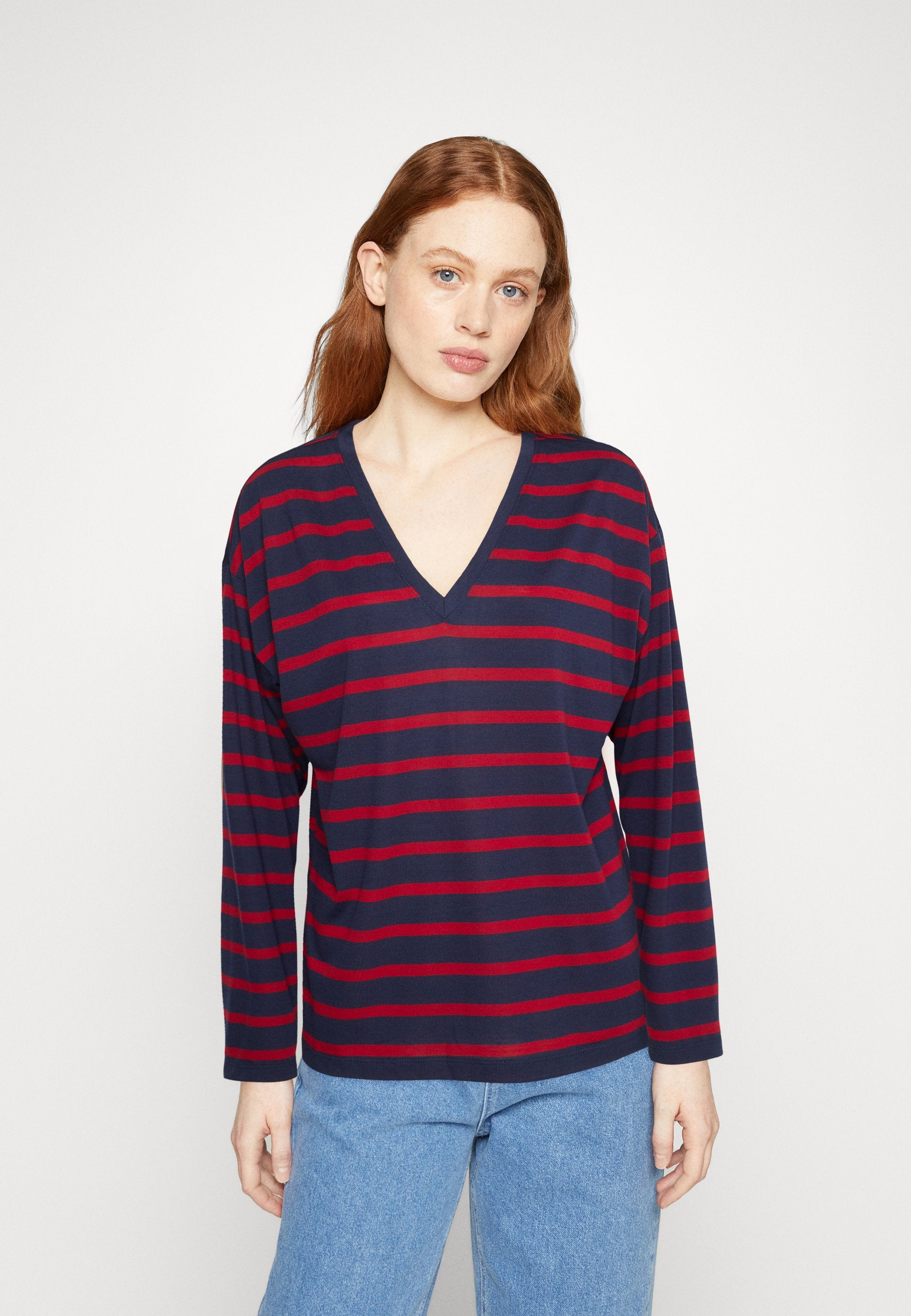 Marks & Spencer RELAX V NECK