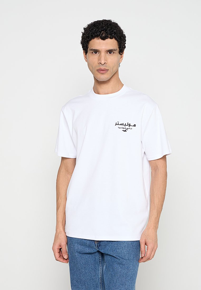 Hollister Co. RELAXED FIT