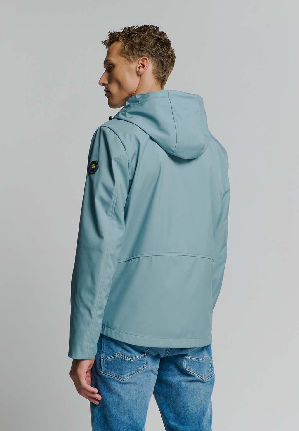 HOODED Media 4