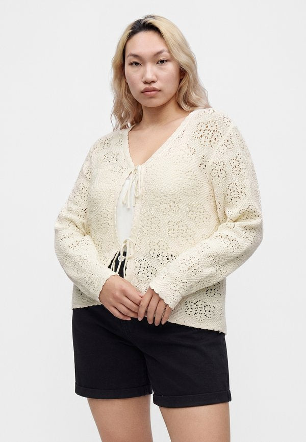Vero Moda Curve VMCAVA V NECK TIE STRING