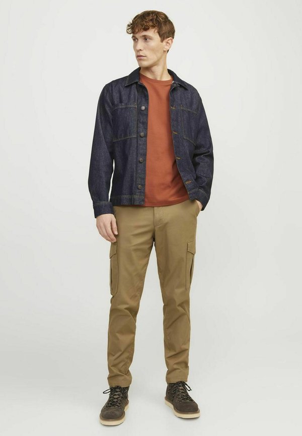 Jack & Jones KAROTTEN FIT