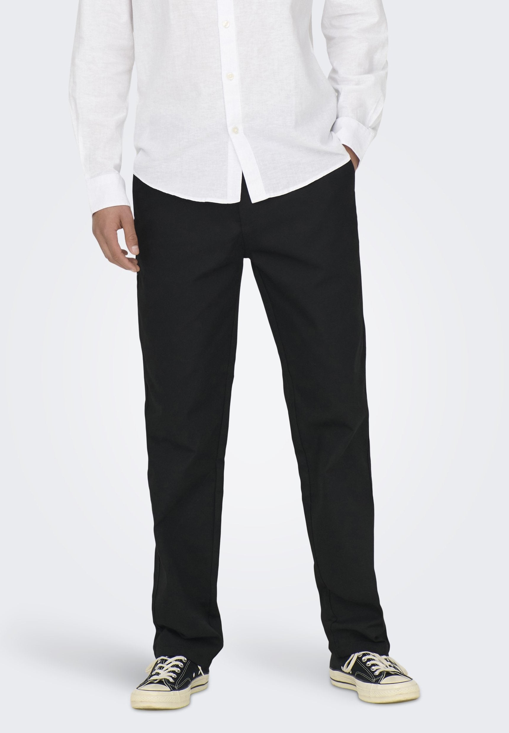 Chino ONSEDGE-ED Loose Fit Media 2