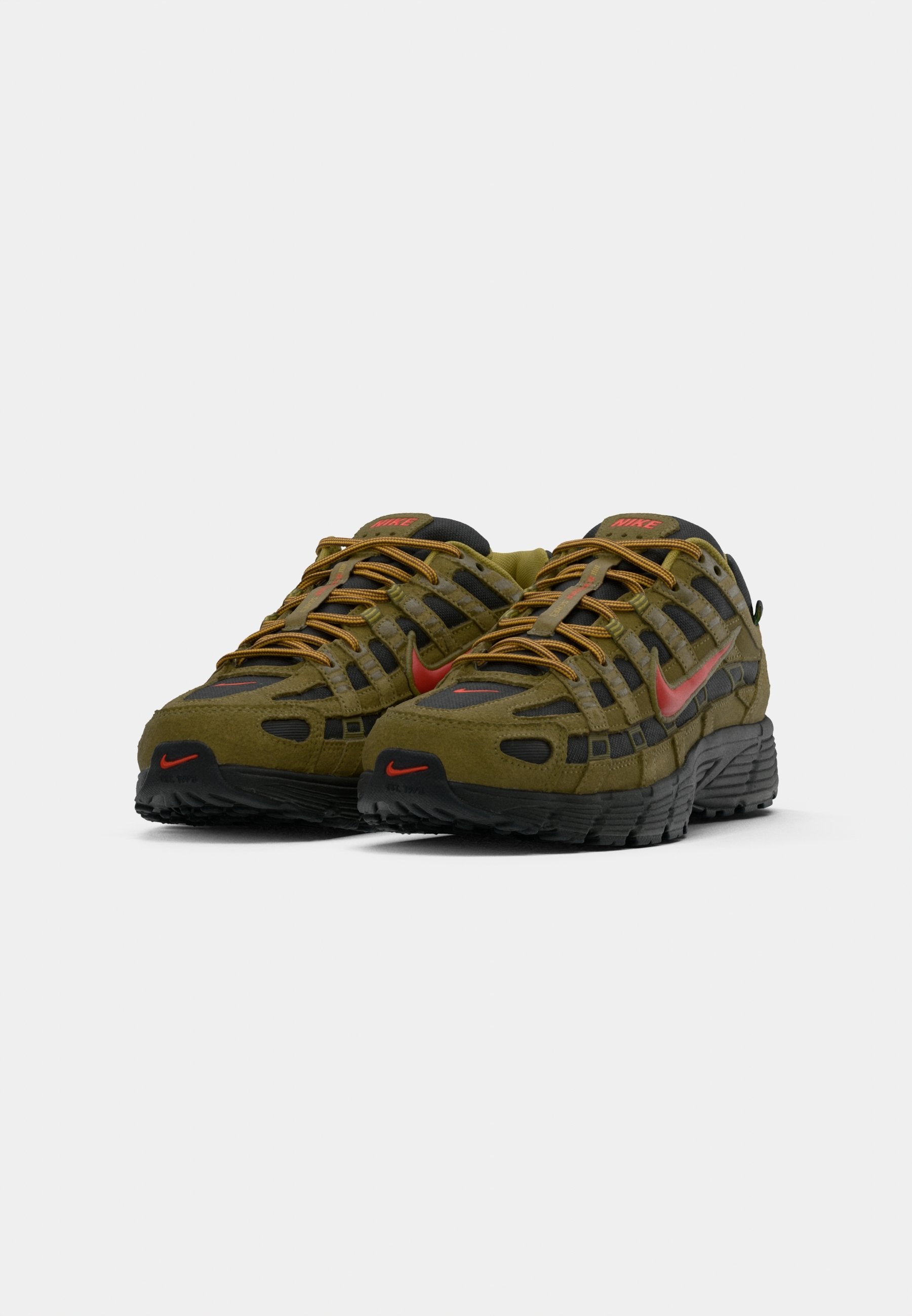 Nike Sportswear P 6000