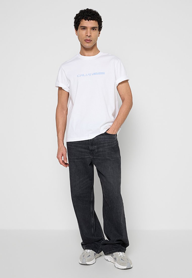 Calvin Klein Jeans