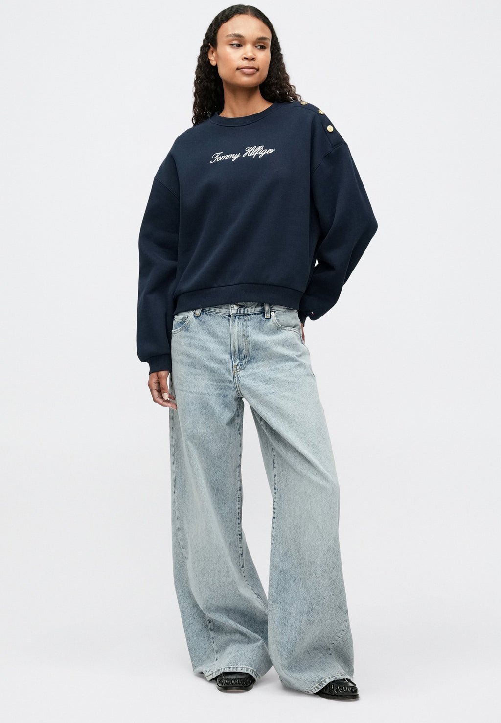 TWIST '70S HIGH RISE WIDE LEG JEANS Media 5