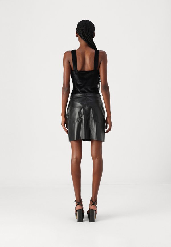 Vero Moda VMTESSA SHORT SKIRT