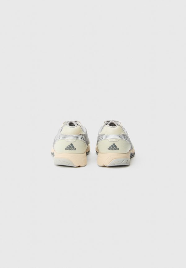 adidas Originals ADIZERO ADIOS OG