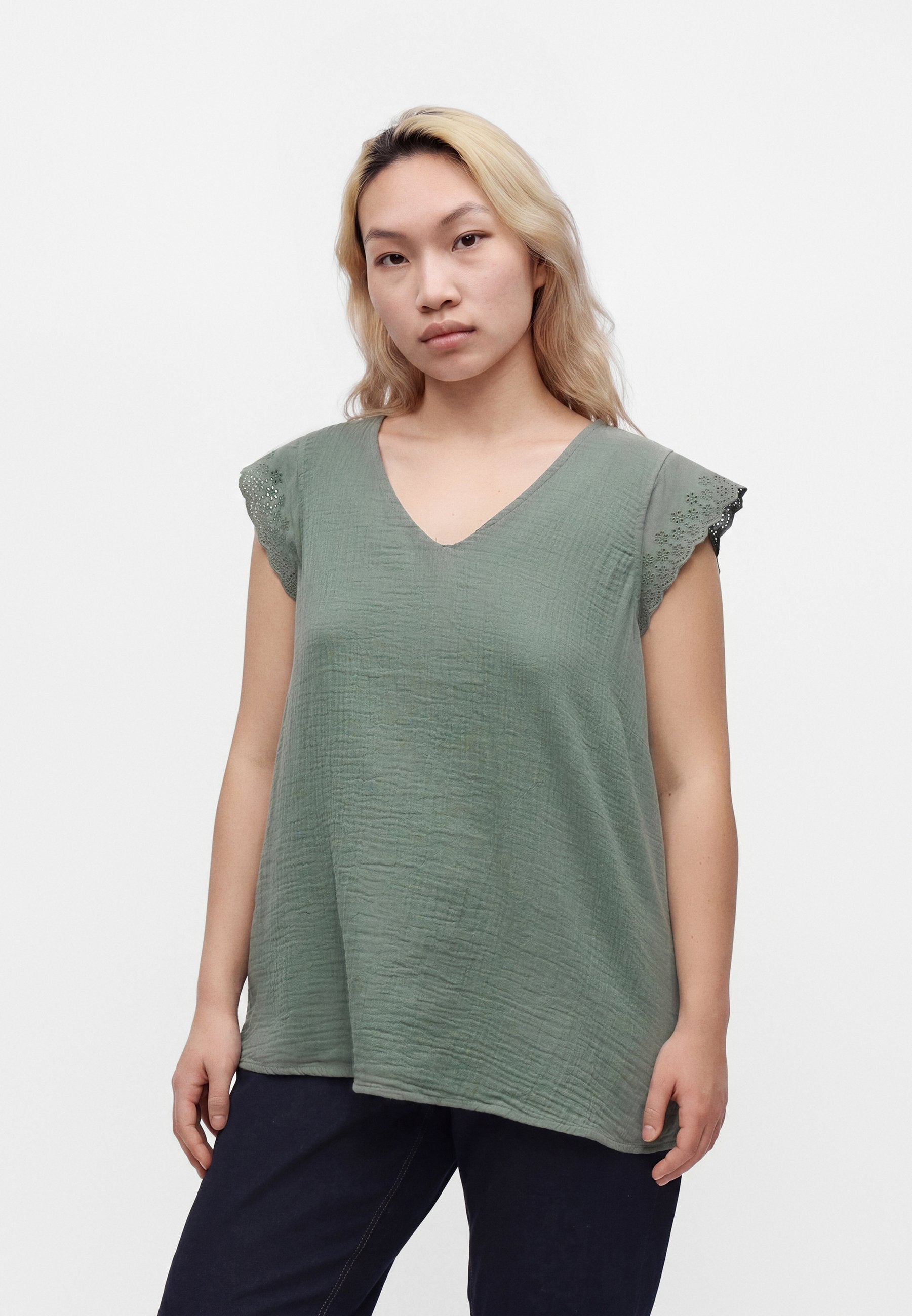 ONLY Carmakoma CARTHYRA LIFE MIX DRESS