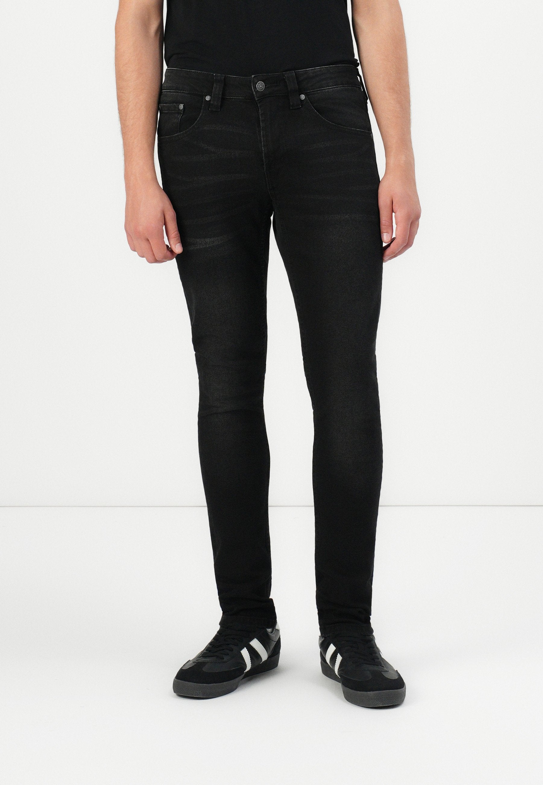 Denim Project DPMMR. RED