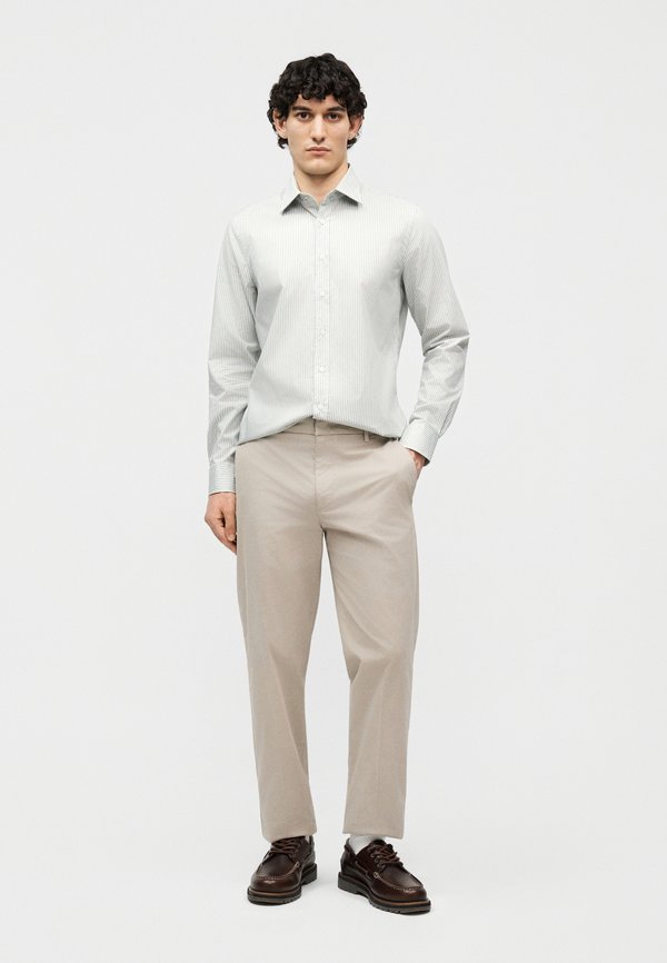 Michael Kors STRIPE SLIM FIT